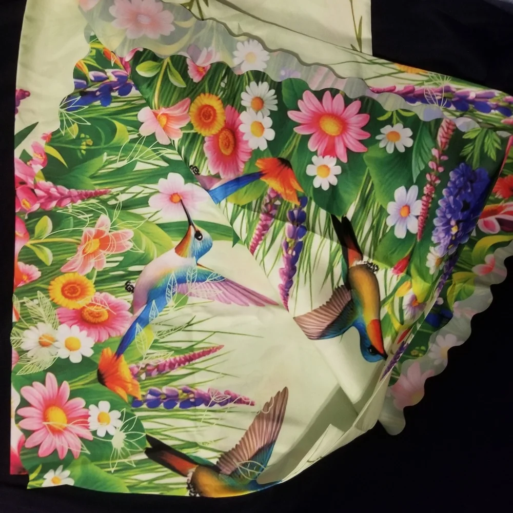 3 nature themed tablecloths, ocean or hummingbirds